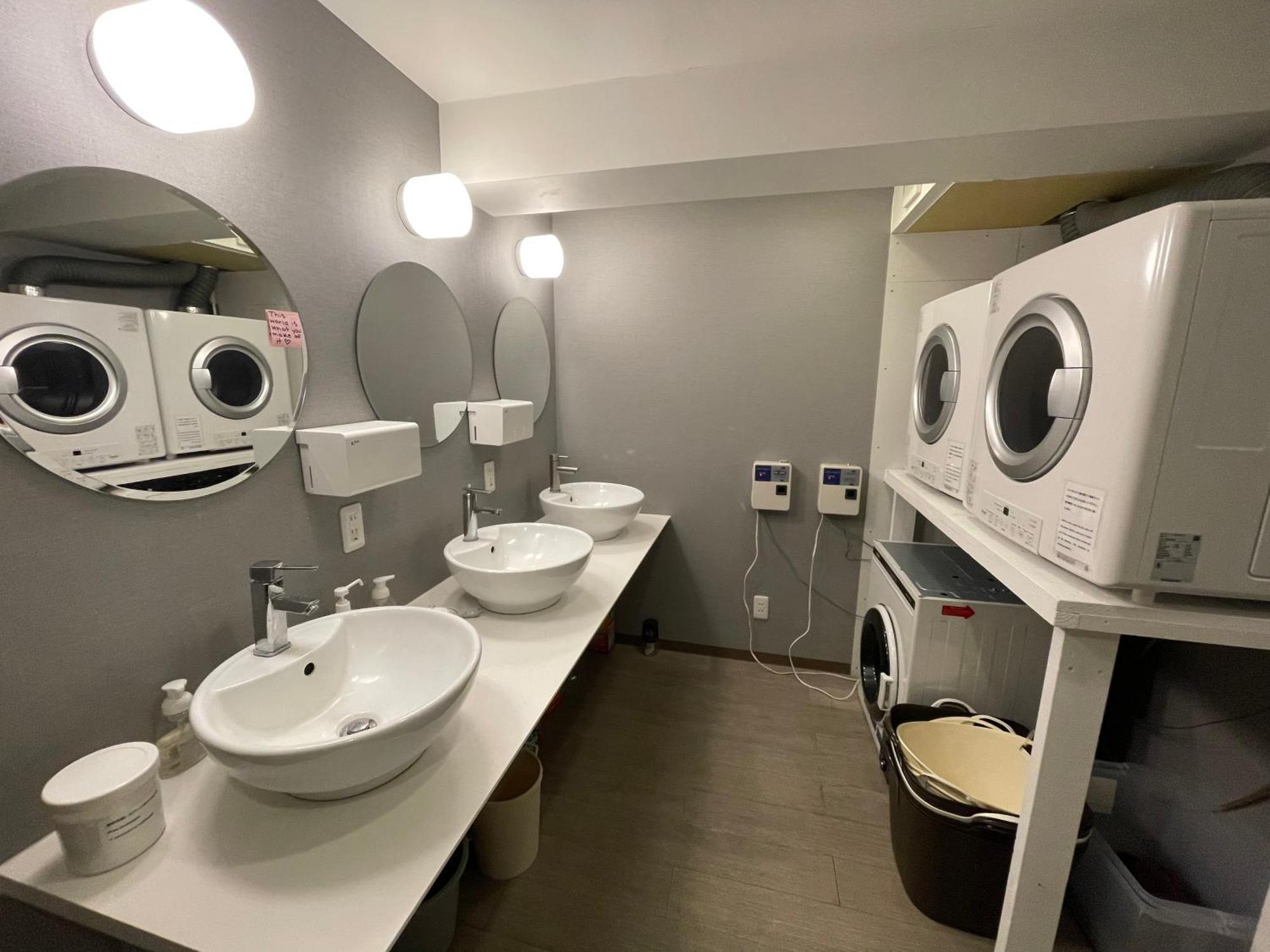 Tenten Guesthouse In Asakusa Tokió Kültér fotó